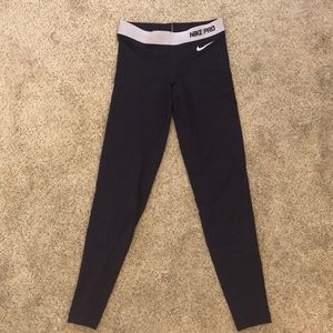 Nike pro leggings (deep purple)